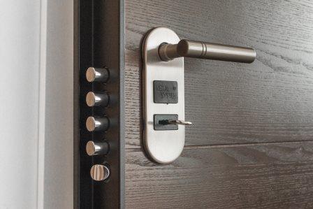 residential locksmith near me